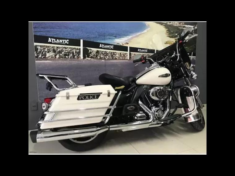 Harley-Davidson Road King Branco 4