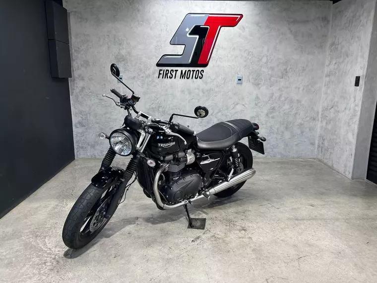 Triumph Street Twin Preto 3