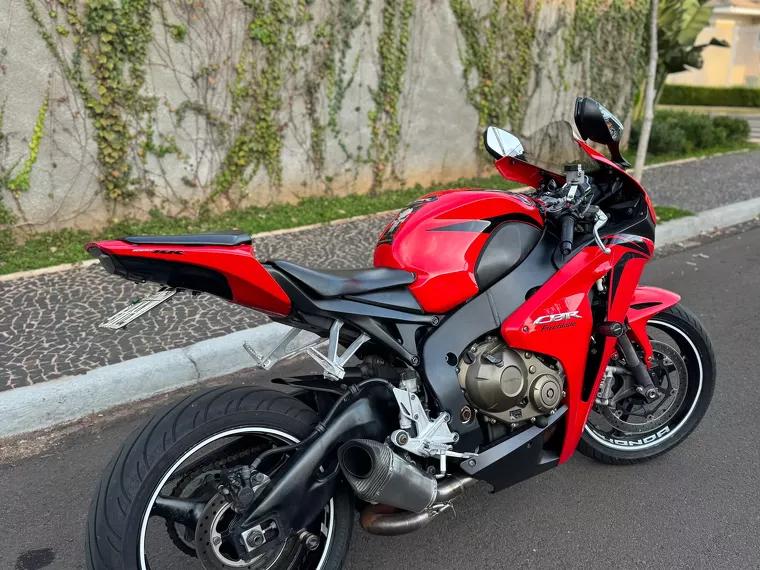 Honda CBR 1000 Vermelho 3