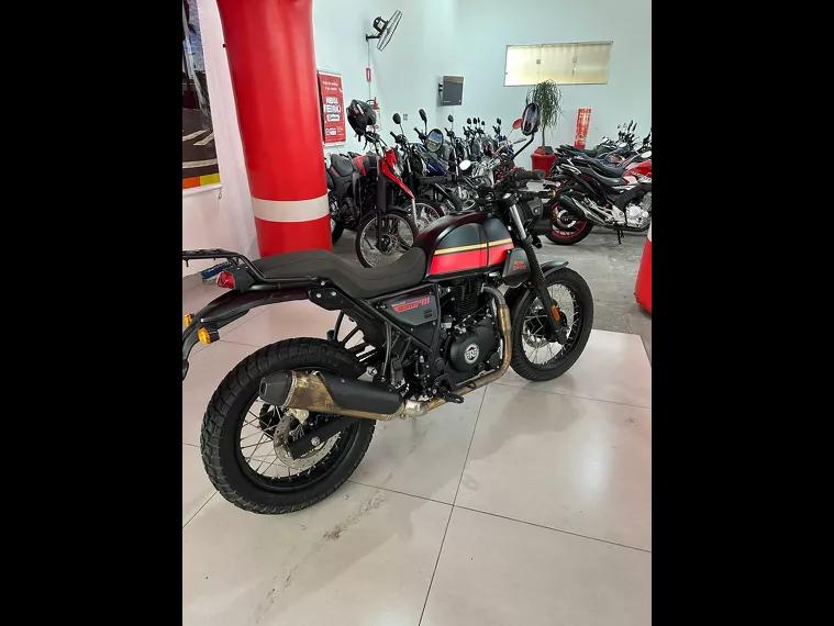 Royal Enfield Himalayan Preto 9