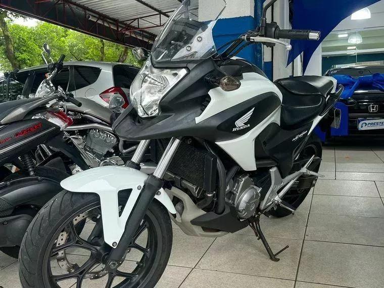 Honda NC 700x Branco 1