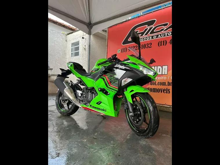 Kawasaki Ninja Verde 3