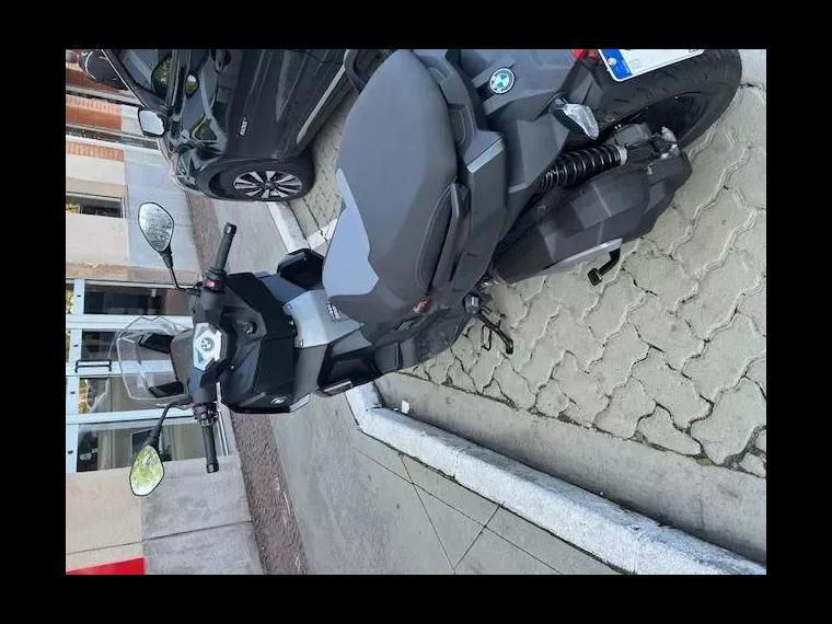 BMW C 400 X Preto 4