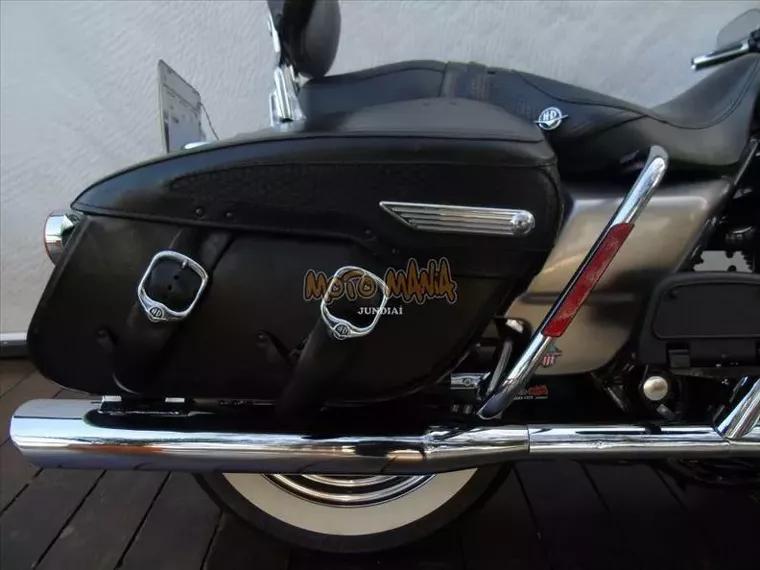 Harley-Davidson Road King Prata 4