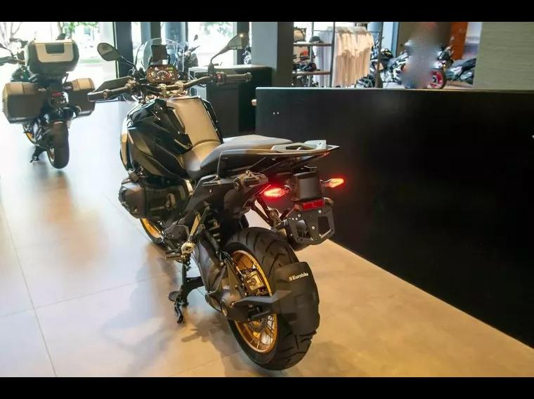 BMW R 1300 GS Preto 7