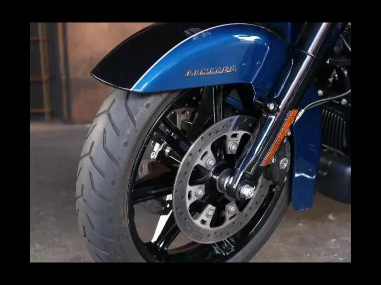 Harley-Davidson Road Glide Azul 5