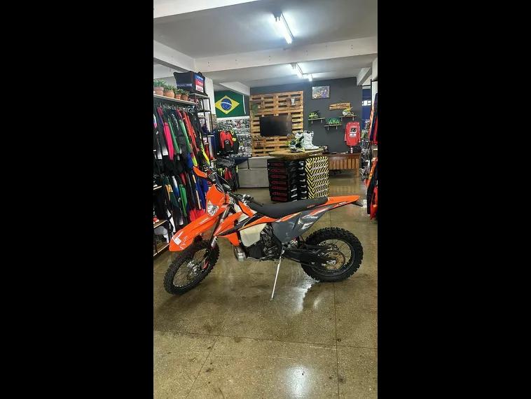 Ktm EXC Laranja 1