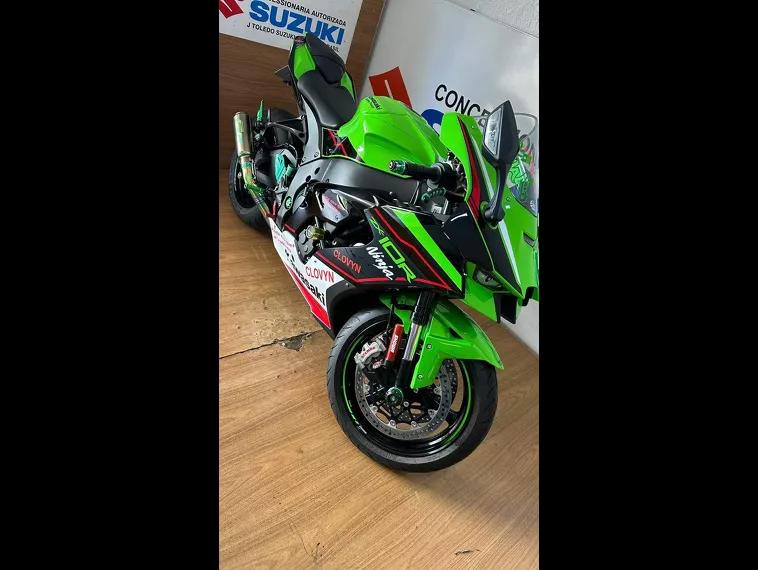 Kawasaki Ninja Verde 5