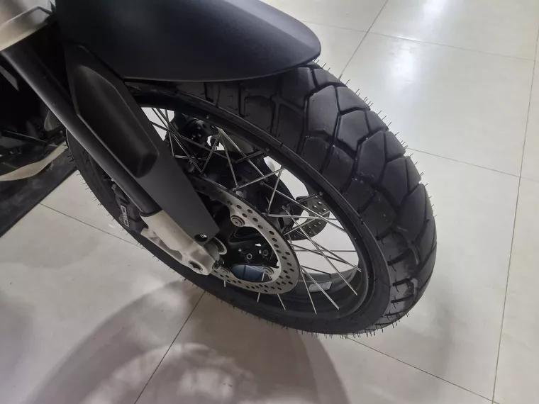 BMW R 1250 GS Preto 6