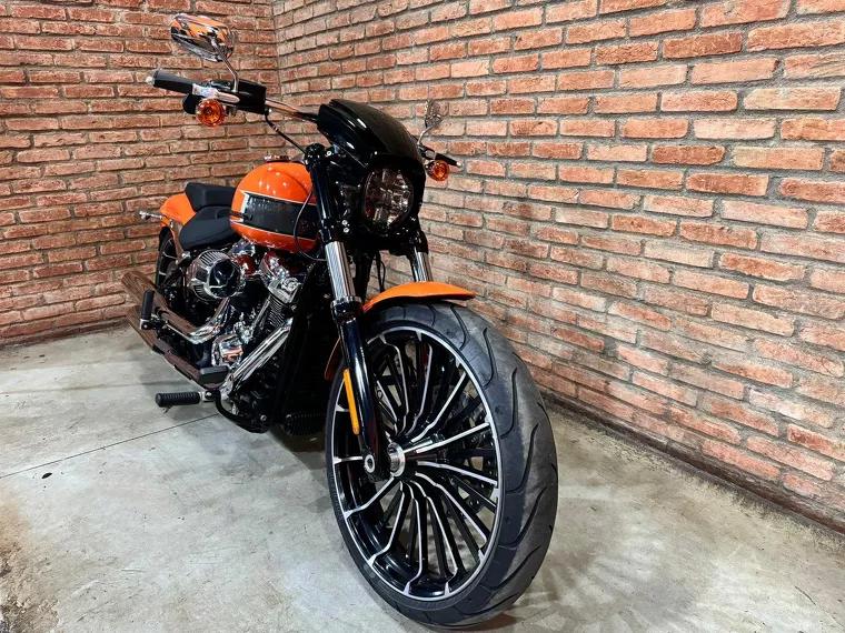Harley-Davidson Breakout Laranja 7