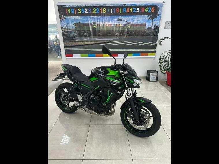 Kawasaki Z 650 Verde 21