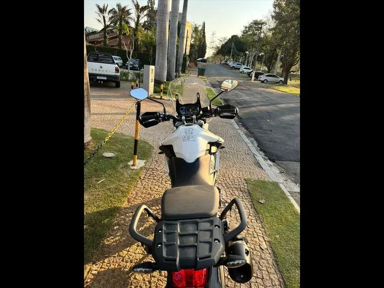 Triumph Tiger 800 Branco 5