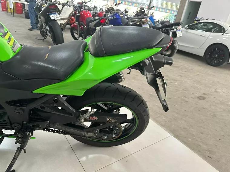 Kawasaki Ninja Verde 8