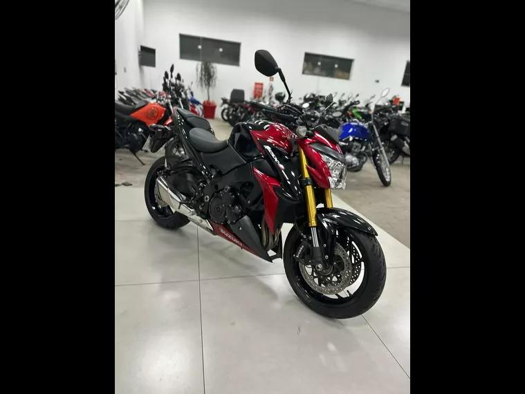 Suzuki GSX-S Preto 2