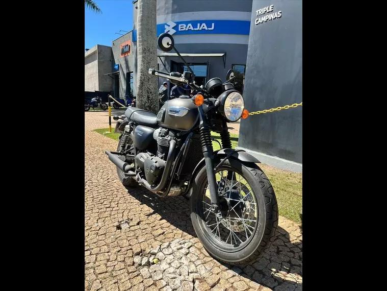 Triumph Bonneville Preto 3