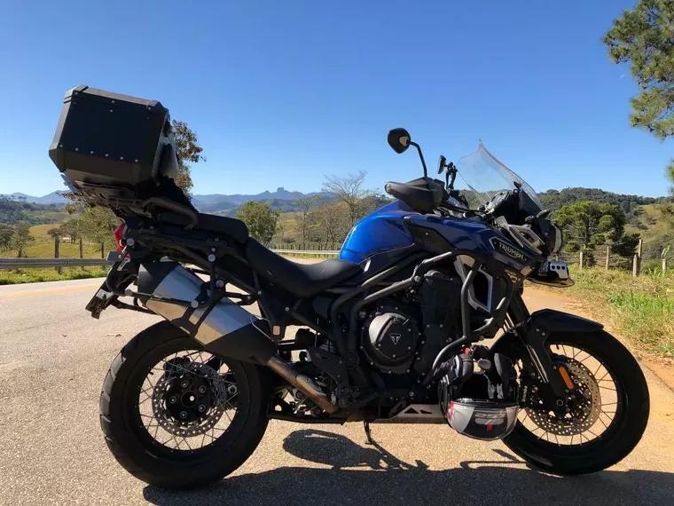 Triumph Tiger 1200 Azul 15