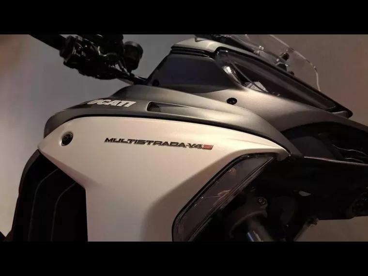 Ducati Multistrada Cinza 5