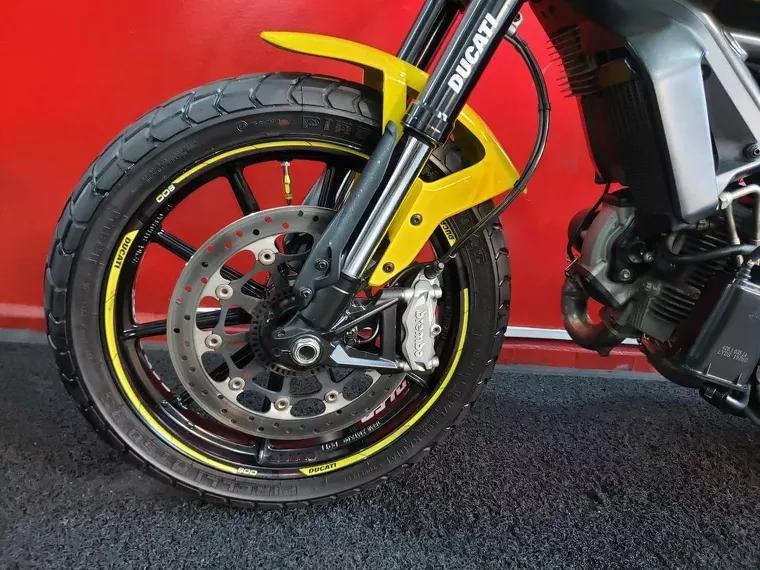 Ducati Scrambler Amarelo 11