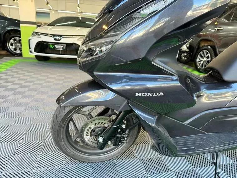 Honda PCX Cinza 13