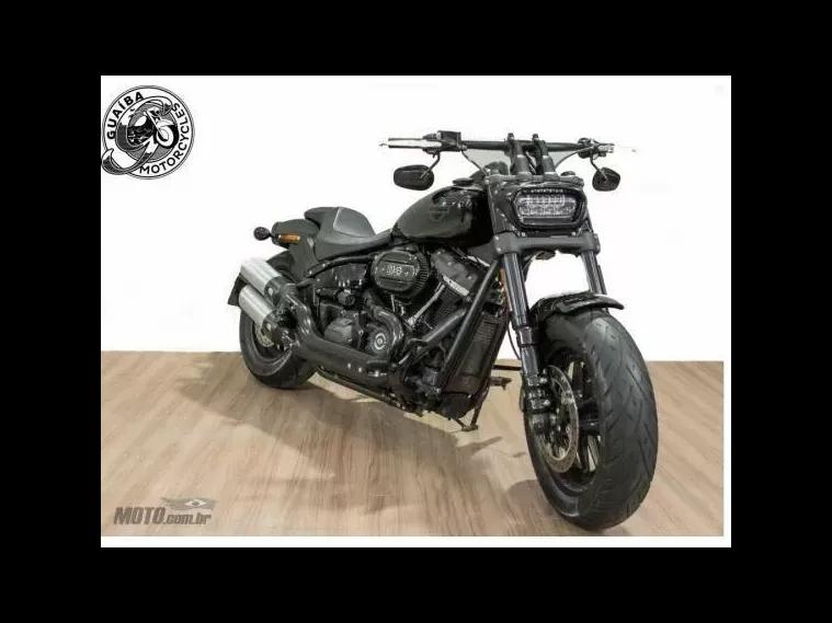 Harley-Davidson Fat Bob Preto 3