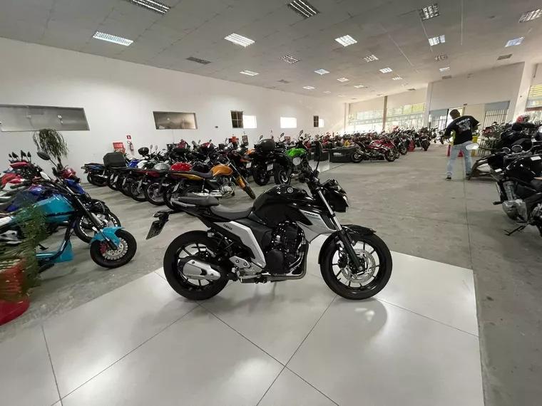 Yamaha Fazer 250 Preto 4