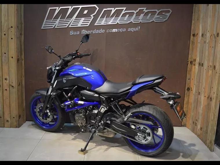 Yamaha MT-07 Azul 4