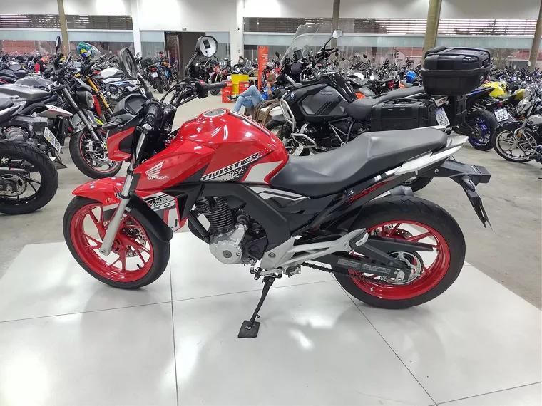 Honda CB Twister Vermelho 15