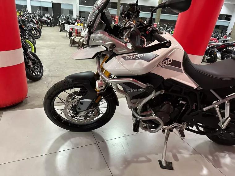 Triumph Tiger 900 Branco 13