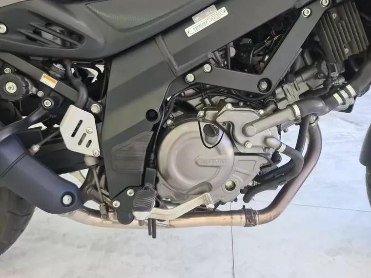 Suzuki V-Strom Cinza 2