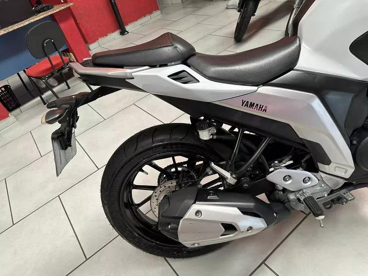 Yamaha Fazer 250 Branco 9