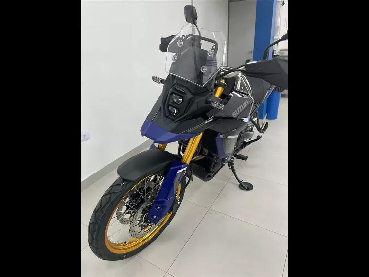 Suzuki V-Strom Preto 2