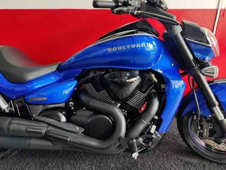 Suzuki Boulevard Azul 9