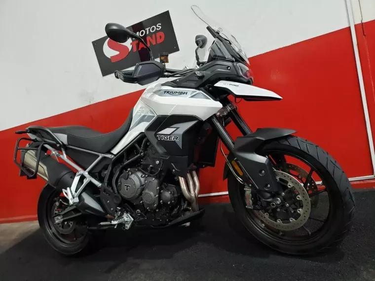 Triumph Tiger 900 Branco 2