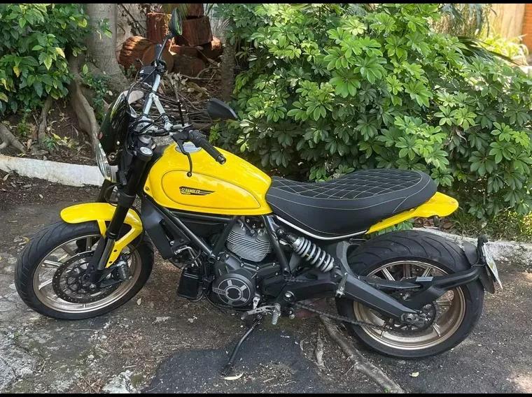 Ducati Scrambler Amarelo 2