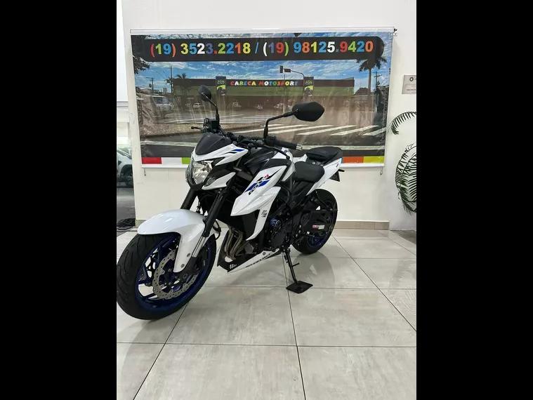 Suzuki GSX-S Branco 27