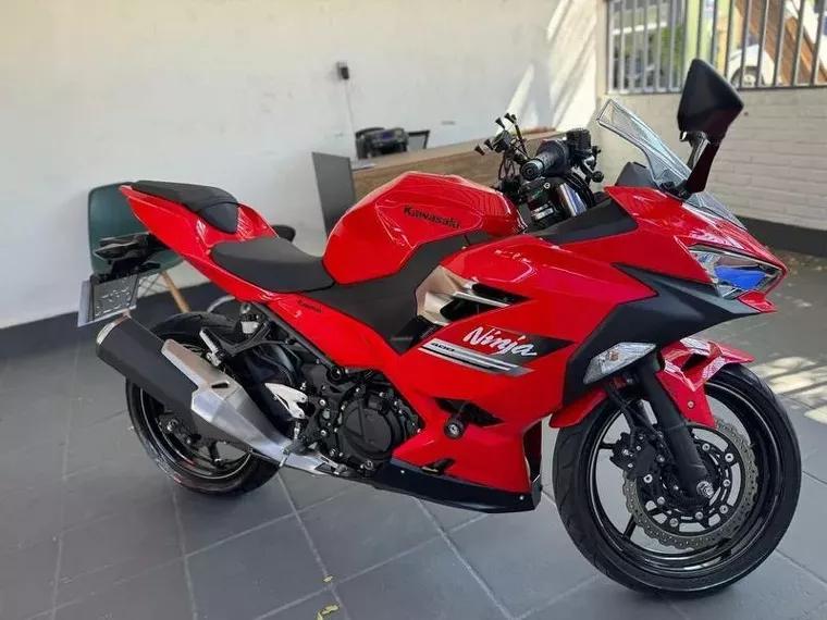 Kawasaki Ninja Vermelho 3