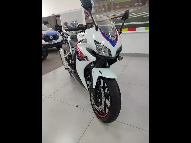 Honda CBR 500 Branco 12