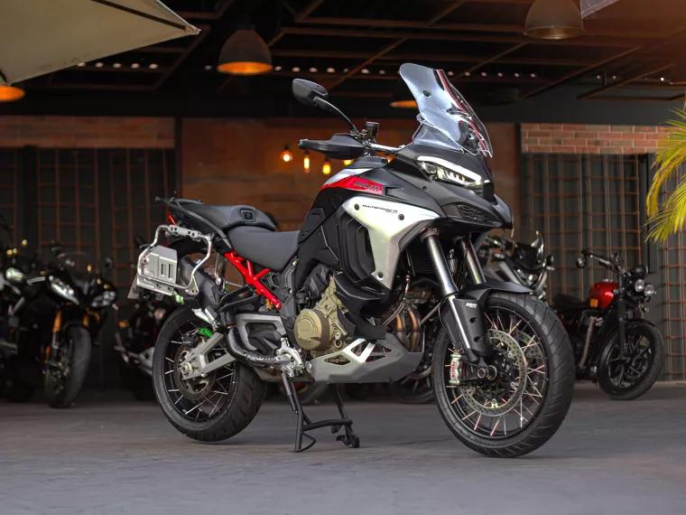 Ducati Multistrada Preto 1