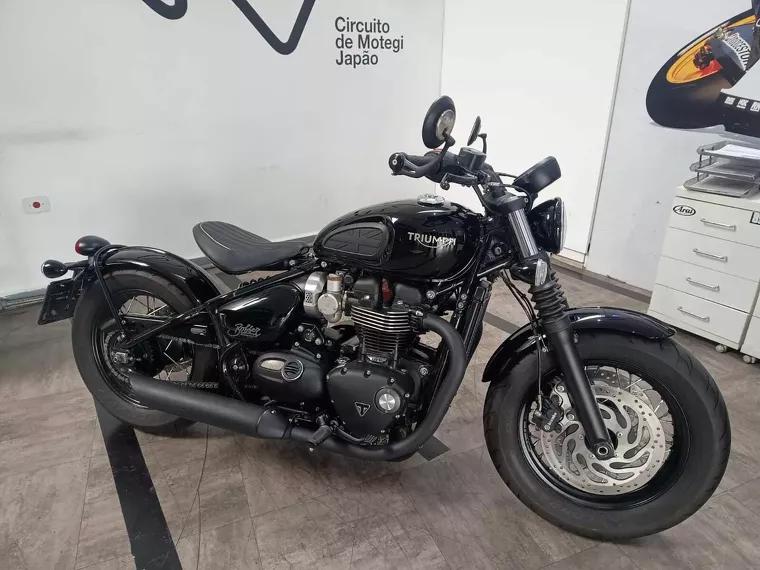 Triumph Bobber Preto 2