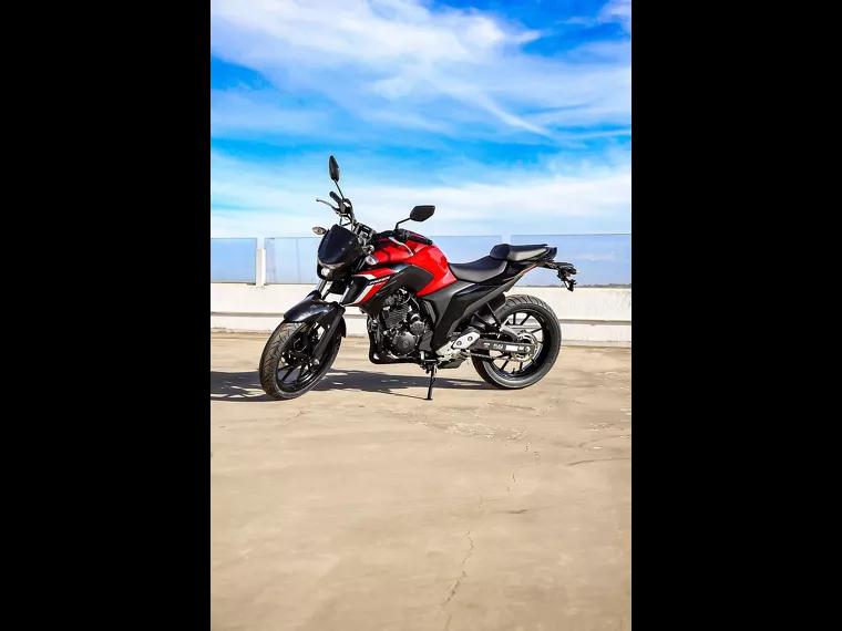 Yamaha Fazer 250 Vermelho 15