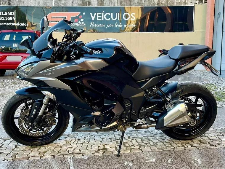 Kawasaki Ninja Preto 6