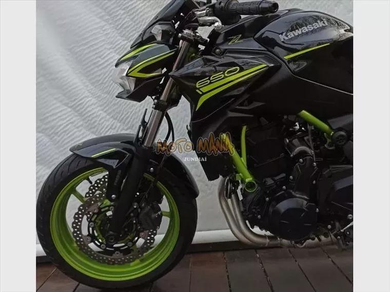 Kawasaki Z 650 Preto 9