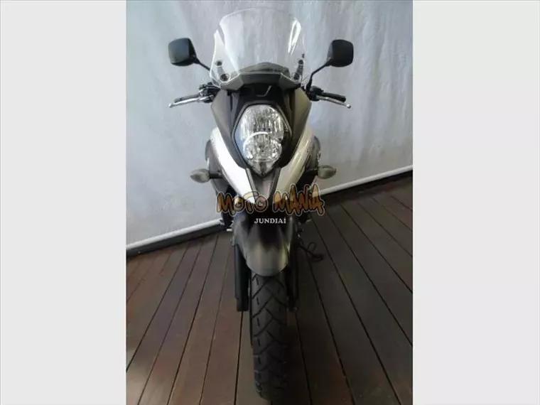 Suzuki V-Strom Branco 9