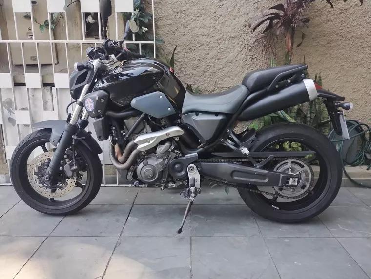 Yamaha MT-03 Preto 4