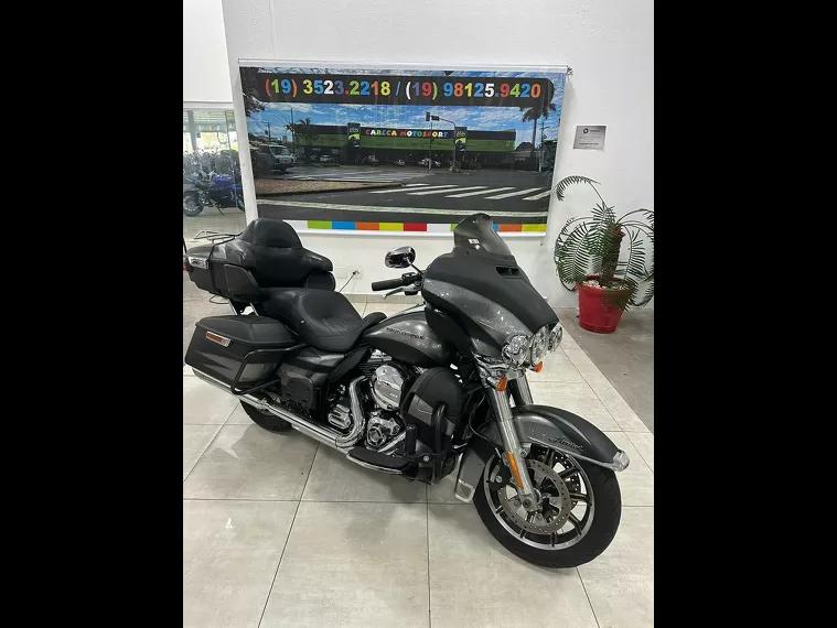 Harley-Davidson Electra Glide Cinza 15