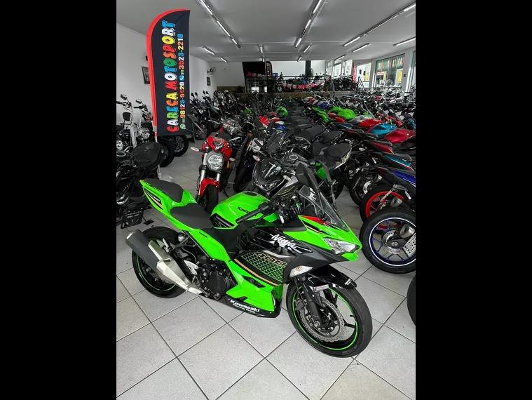 Kawasaki Ninja Verde 26