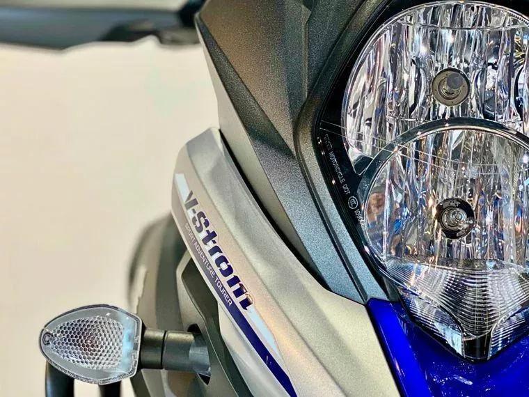 Suzuki V-Strom Azul 10