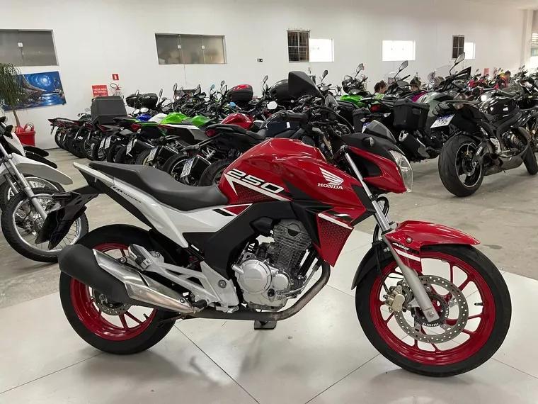 Honda CB Twister Vermelho 5