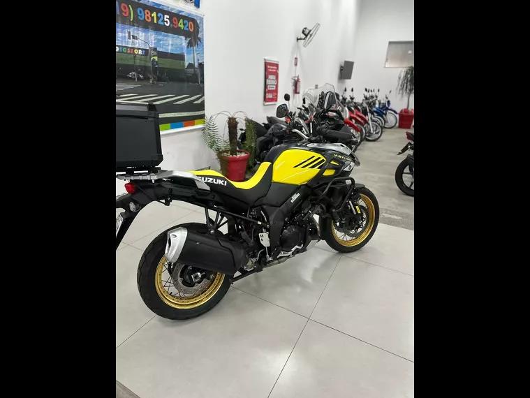 Suzuki V-Strom Amarelo 16