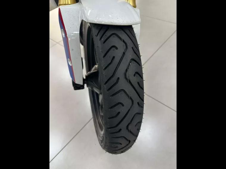 BMW G 310 R Branco 15